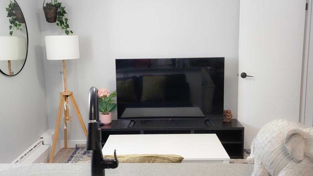 Jstlikehome - Serenity Suites Ottawa Ngoại thất bức ảnh