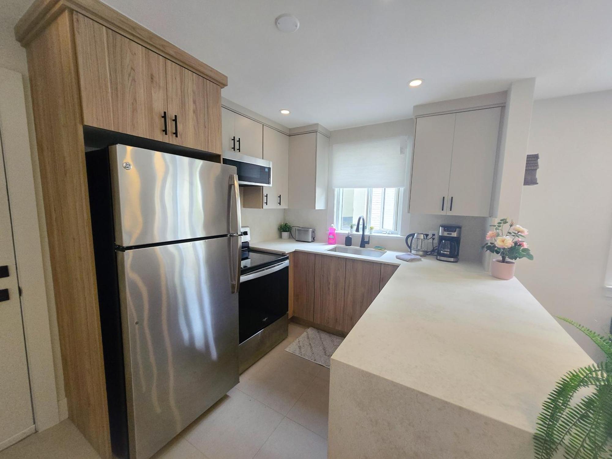 Jstlikehome - Serenity Suites Ottawa Ngoại thất bức ảnh
